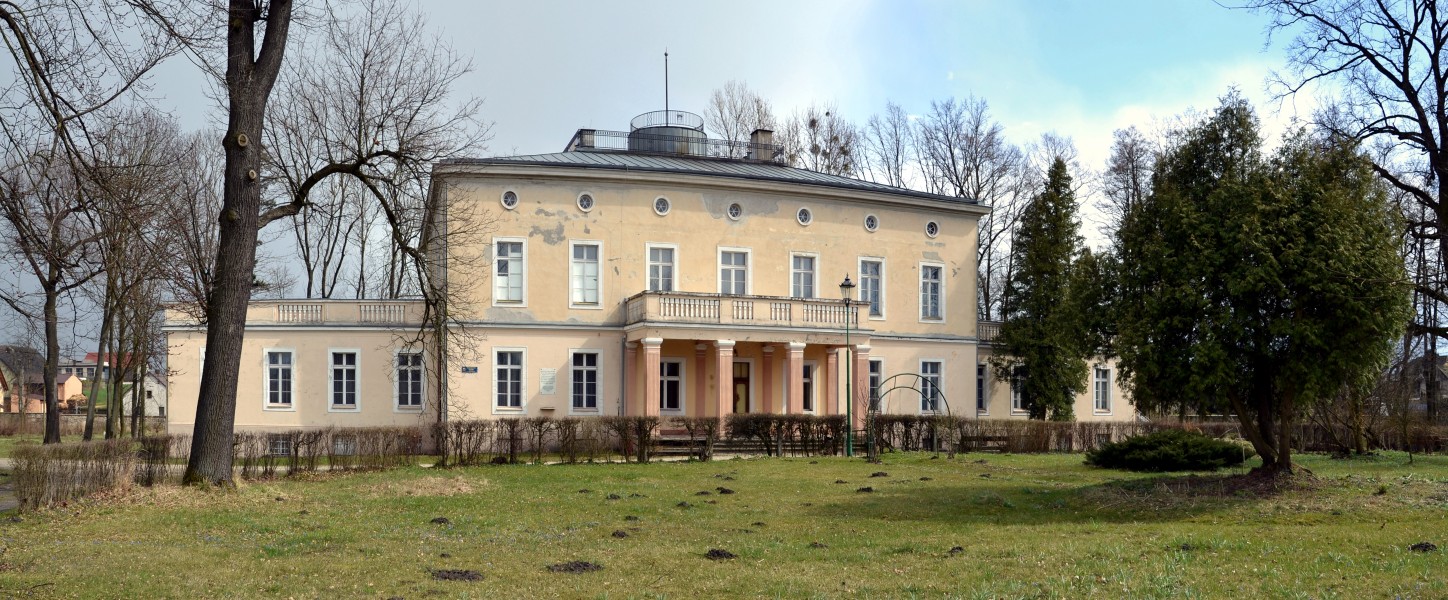Błotnica Strzelecka (Blottniz, Quellengrund) - Schloss