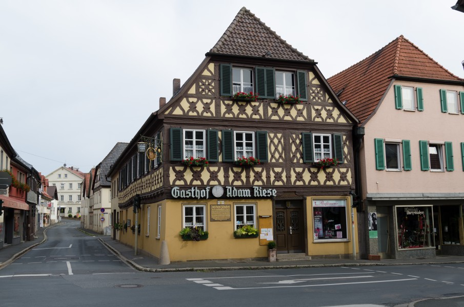 Bad Staffelstein, Bamberger Straße 1-002