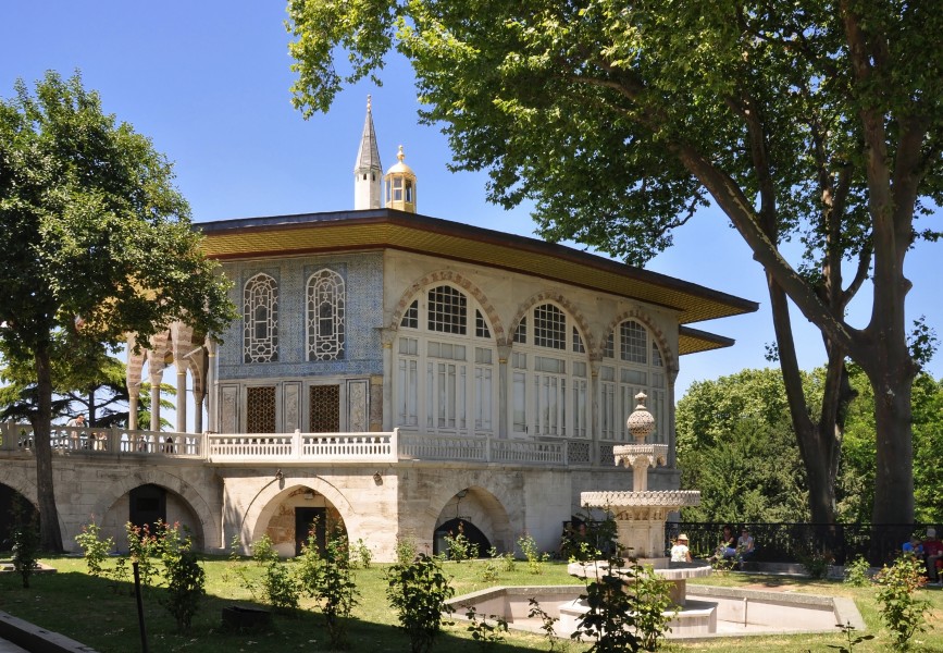 Baghdad Kiosk at the Topkapı Palace in Istanbul, Turkey 001