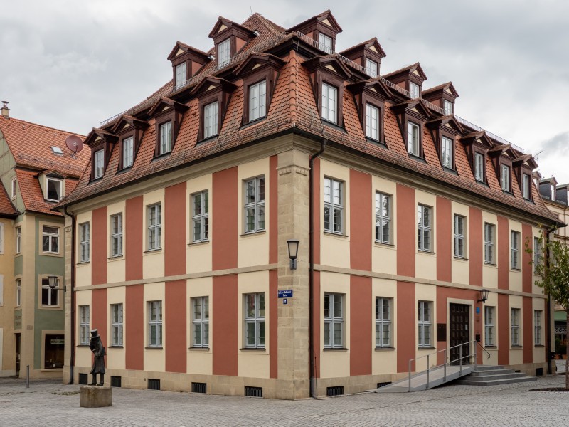 Bamberg E.T.A.-Hoffmann-Platz 2-8300103