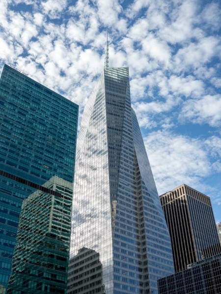 Bank of America tower from Bryant Park (10033)