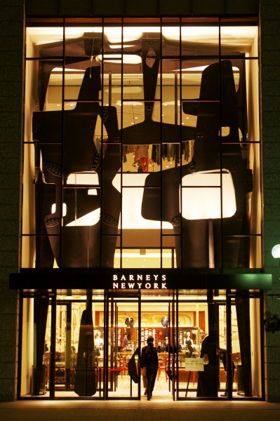 Barneys New York in Kobe Japan04s5s3200