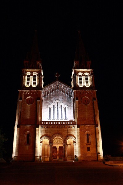 Basilica covadonga noche 03
