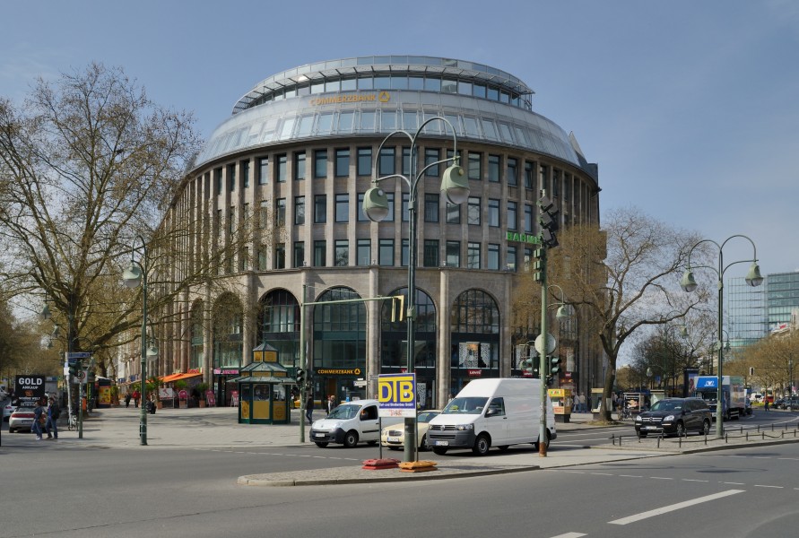 Berlin - Eckhaus Kurfürstendamm - Rankestraße