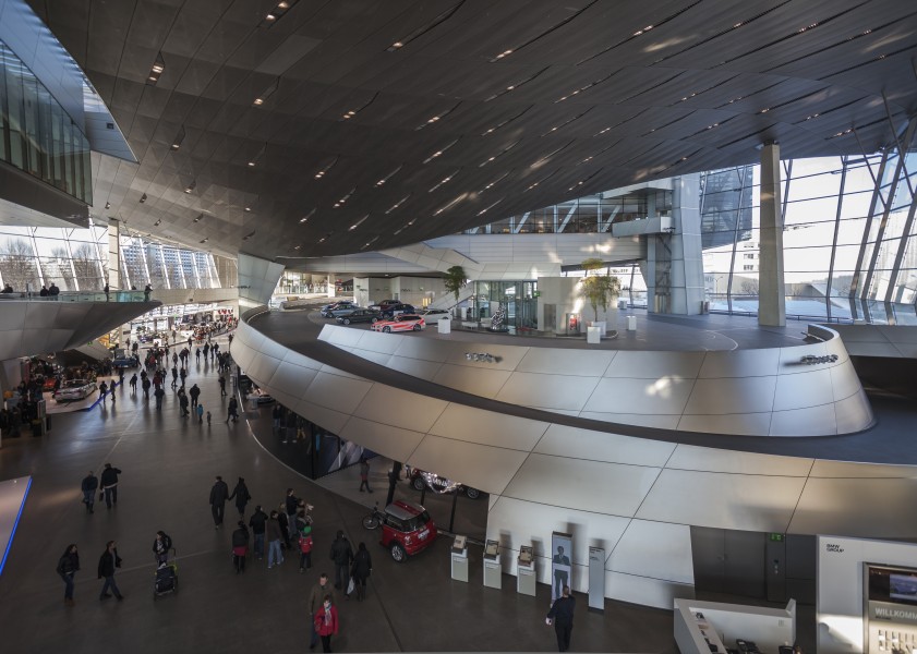 BMW Welt, Múnich, Alemania, 2013-02-11, DD 05