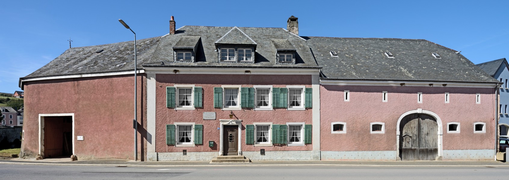 Boevange-Attert Hackin birth house