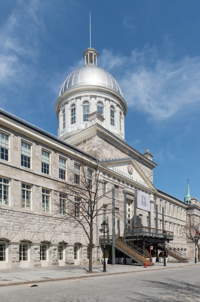 Bonsecours Market, Montréal, South central view 20170410 1