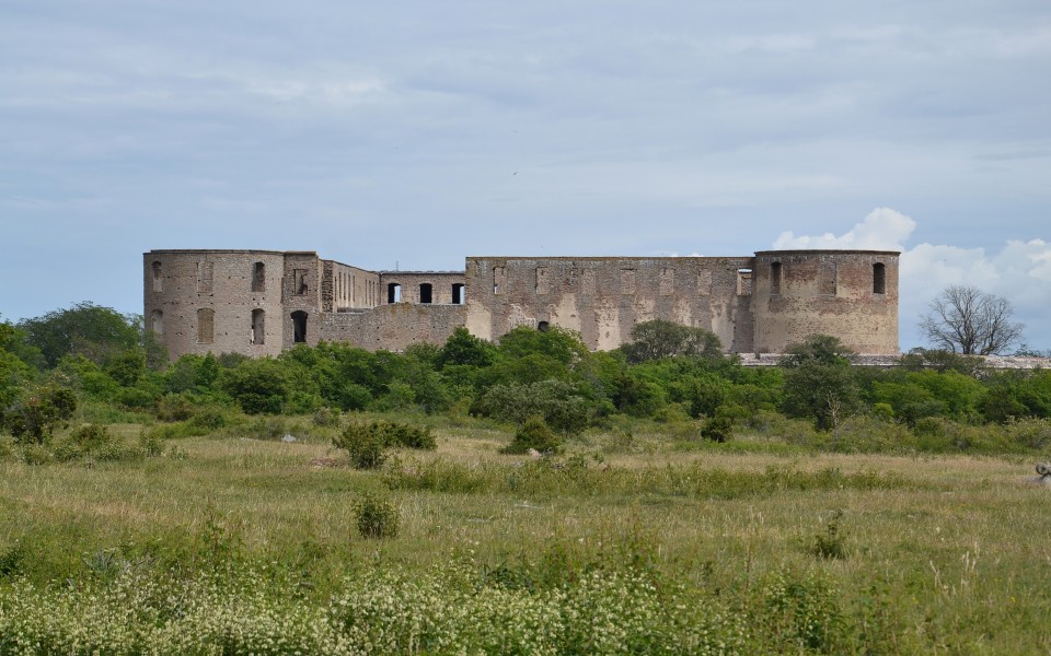 Borgholm castle (by Pudelek)