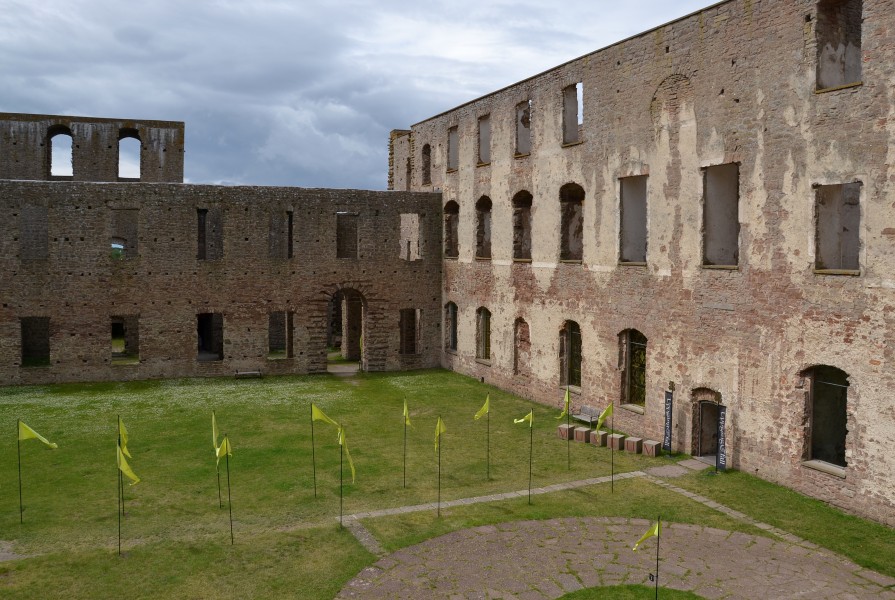 Borgholm castle (by Pudelek) 2