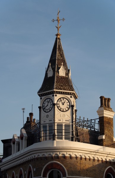 Brixton railway station MMB 03