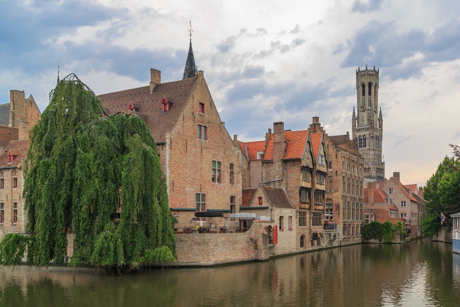 Bruges Belgium De-groote-Hollander-Huidenvettersplein-12-03