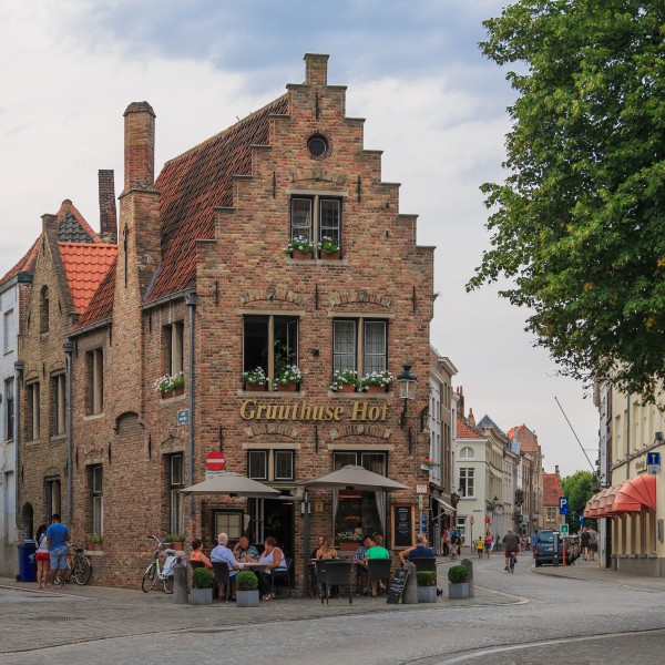 Bruges Belgium Gruuthuse-Hof-02