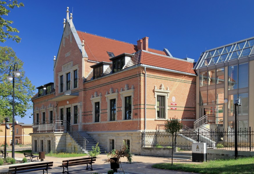 Budynek Szkoły Muzycznej w Żorach 1