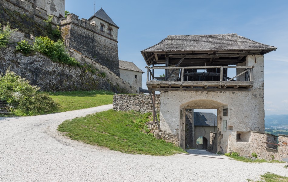 Burg Hochosterwitz 12 Brueckentor 01062015 4317