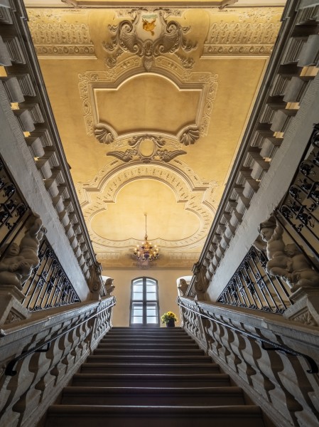 Burgwindheim Schloss Treppenhaus 9091143