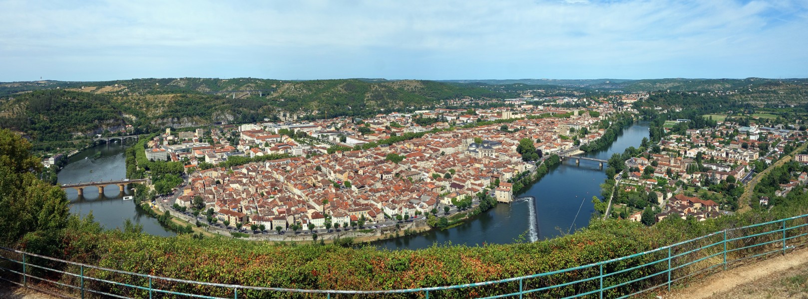 Cahors vue pano