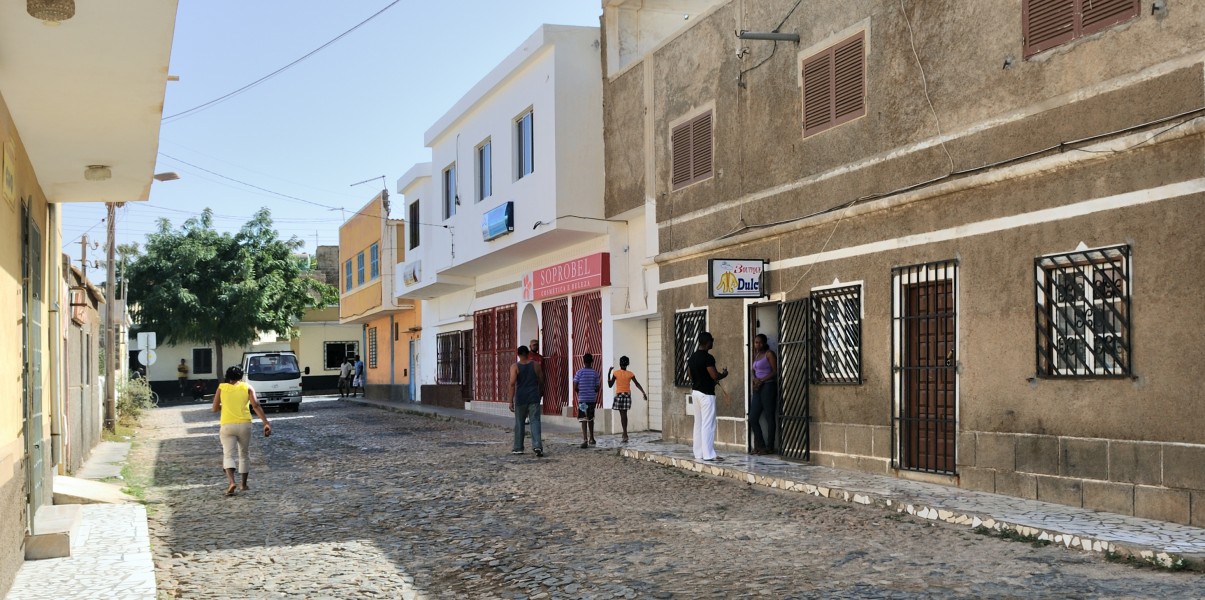Cape Verde Espargos street 2011 02a