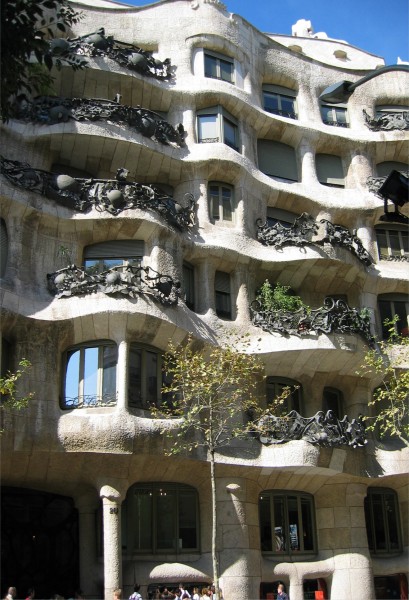 CASA MILA FASADE 2