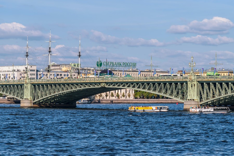 Central Span of Trinity Bridge SPB