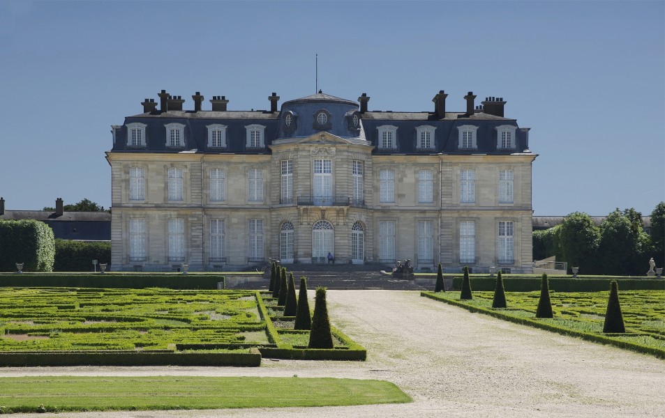 Champs sur Marne château côté parc 1