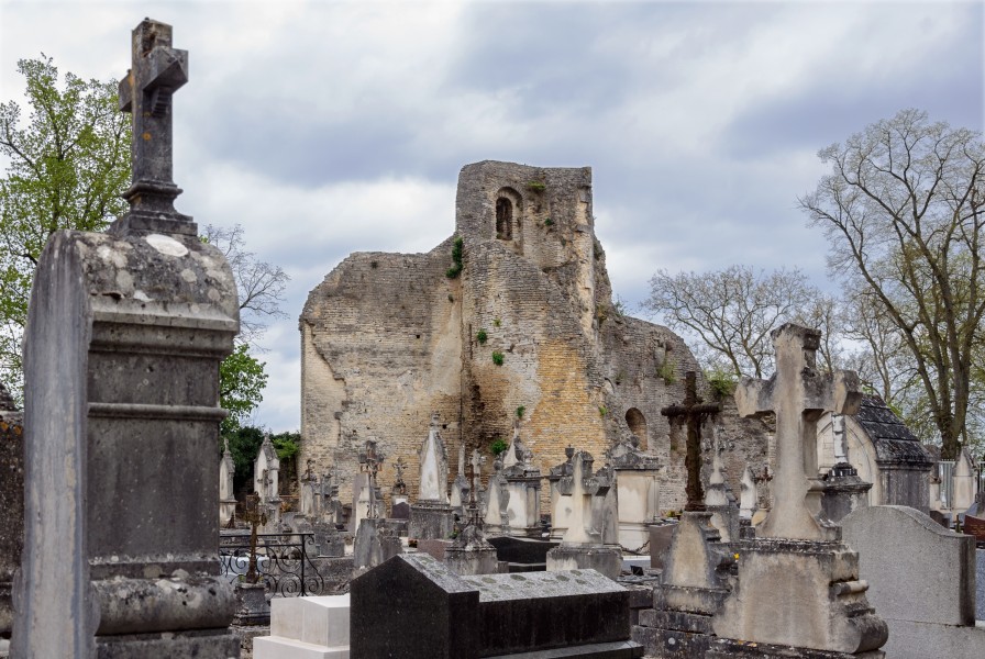 Chatillon-sur-Seine chateau ducs de Bourgogne cimetiere Saint-Vorles