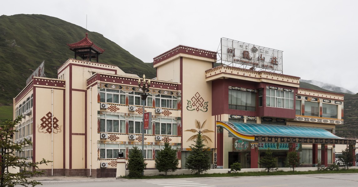 Chuanzhusi Sichuan China Hotel-Chuanlong-Villa-01