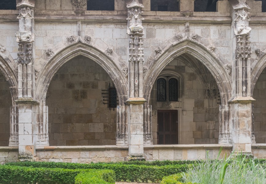 Cloister of the Saint Stephen cathedral of Cahors 28