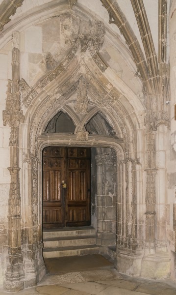 Cloister of the Saint Stephen cathedral of Cahors 40