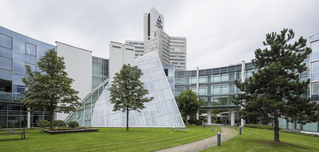 Cologne Germany Am Grauen-Stein-27 TÜV-Rheinland-Rundbau-03