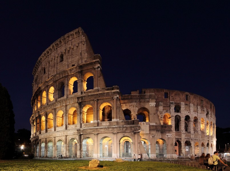 Colosseum at night - wide angle