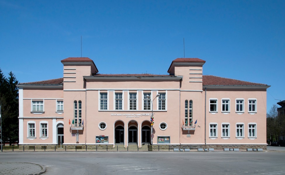 Cultural-Centre Sevlievo 4