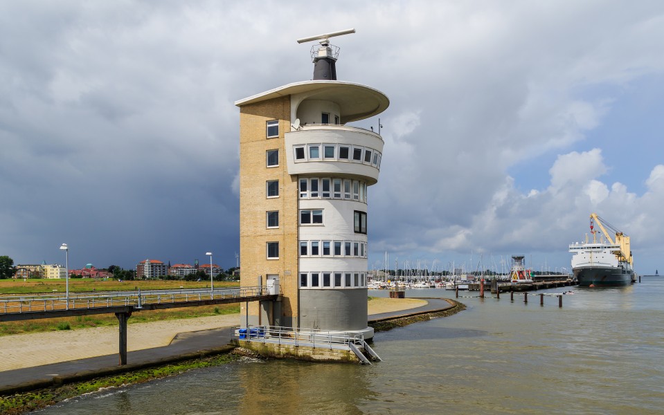 Cuxhaven 07-2016 photo13 port area