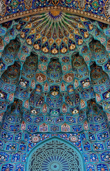 Мечеть Санкт-Петербурга. Майолика портала