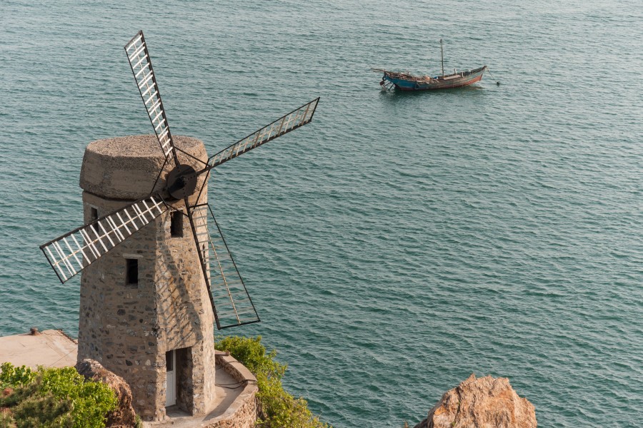 Dalian Liaoning China Windmill-01