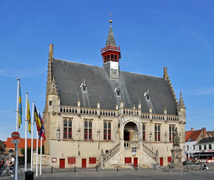 Damme Stadhuis R01
