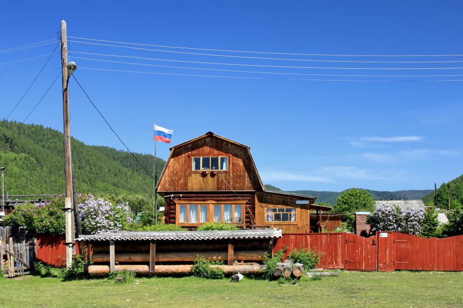 Drewniany dom w Bolszych Kotach 10