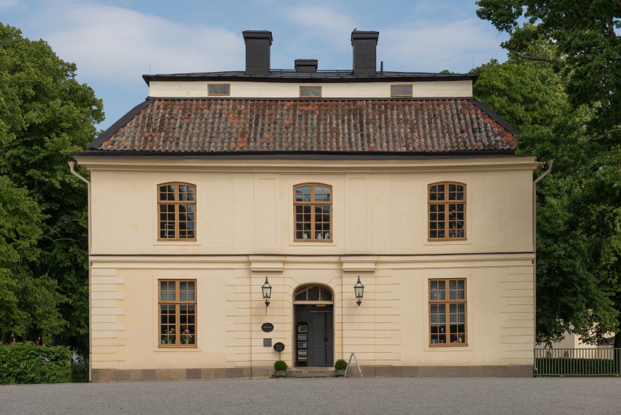 Drottningholm June 2013 05