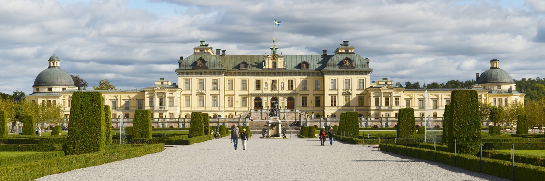 Drottningholm Palace - panorama september 2011