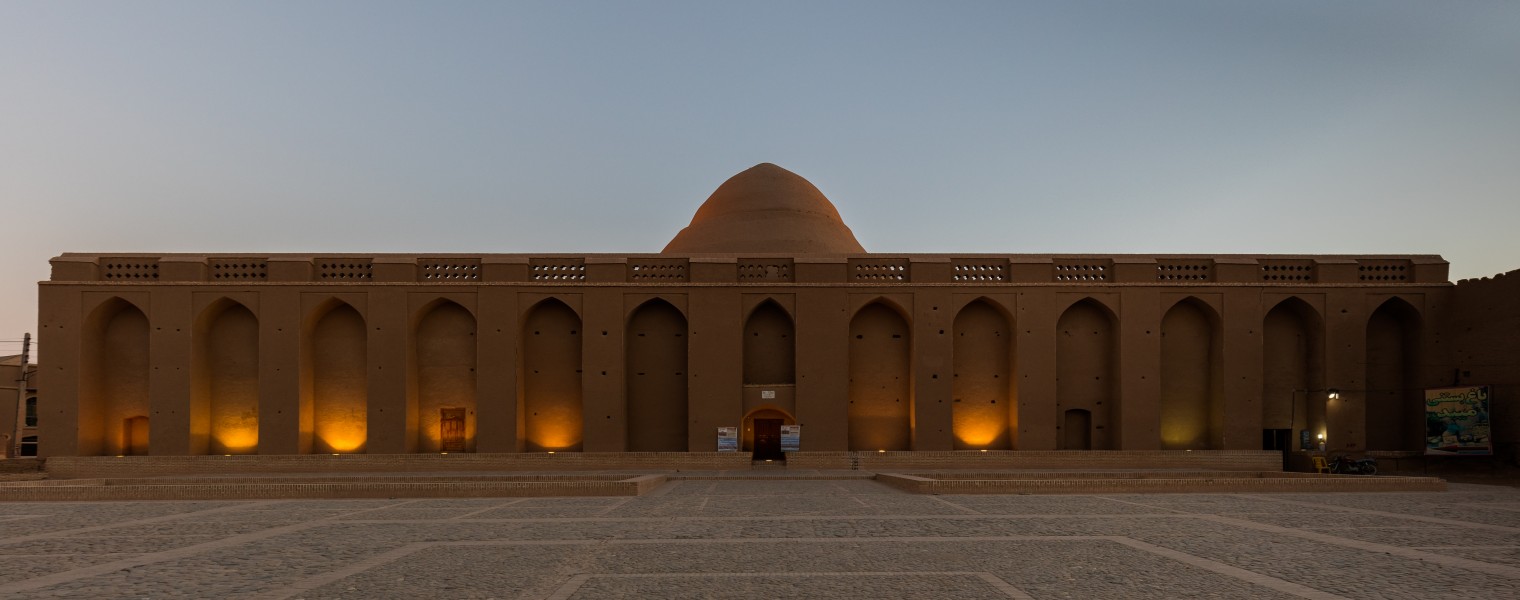 Edificio en Meybod, Irán, 2016-09-20, DD 46