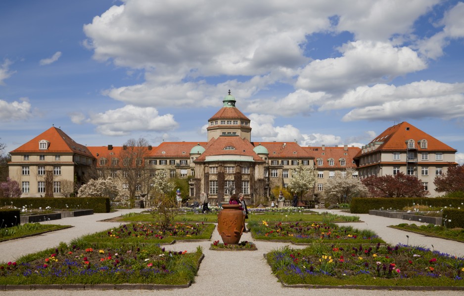 Edificio principal, Jardín Botánico, Múnich, Alemania 2012-04-21, DD 17