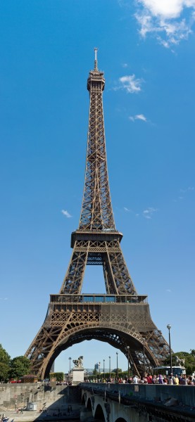 Eiffel Tower from northwest, August 2010