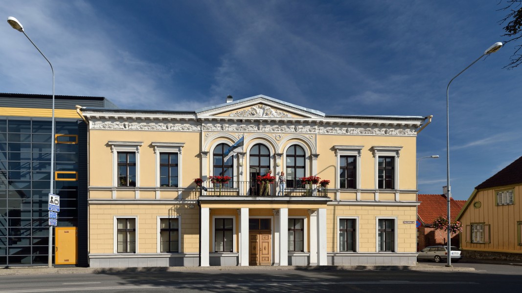 Elamu Viljandis Tallinna 16