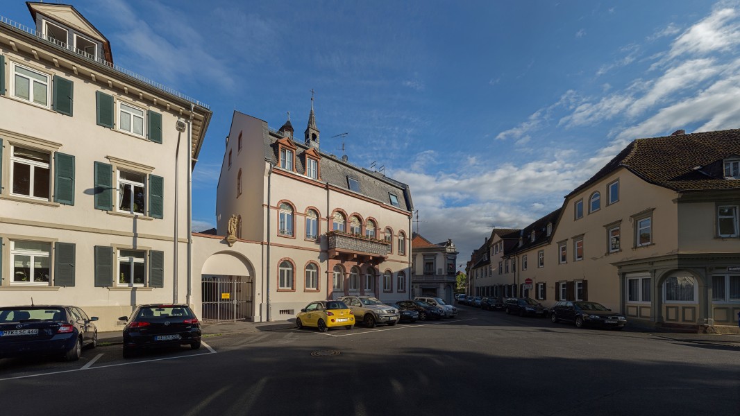 Elisabethenplatz, Wiesbaden-Biebrich, 150905, ako