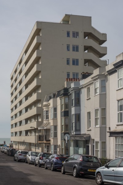 Embassy Court March 2017 04