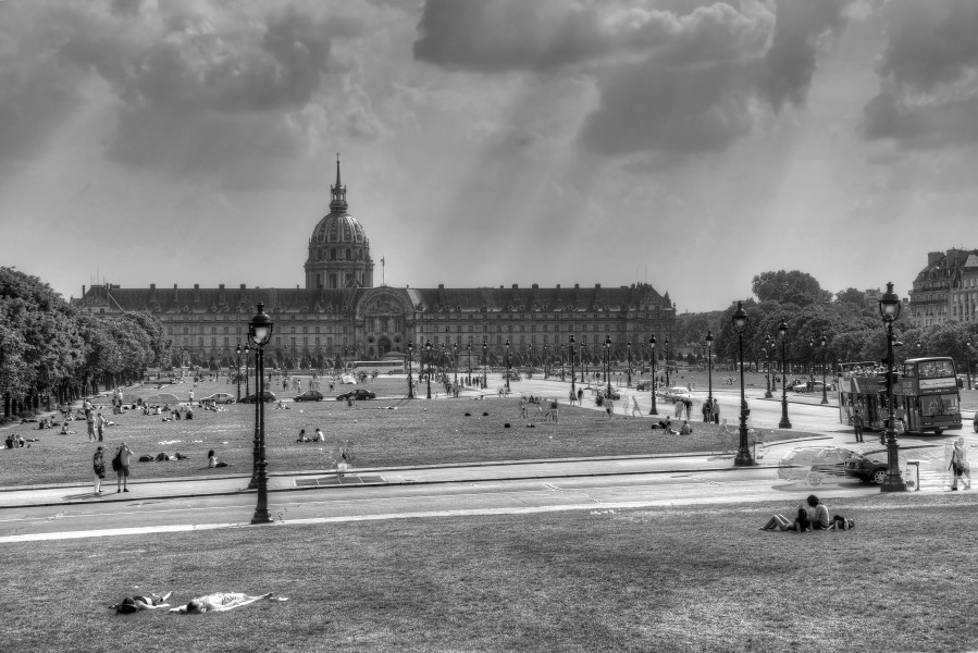 Esplanade des Invalides - Paris, France - April 23, 2010