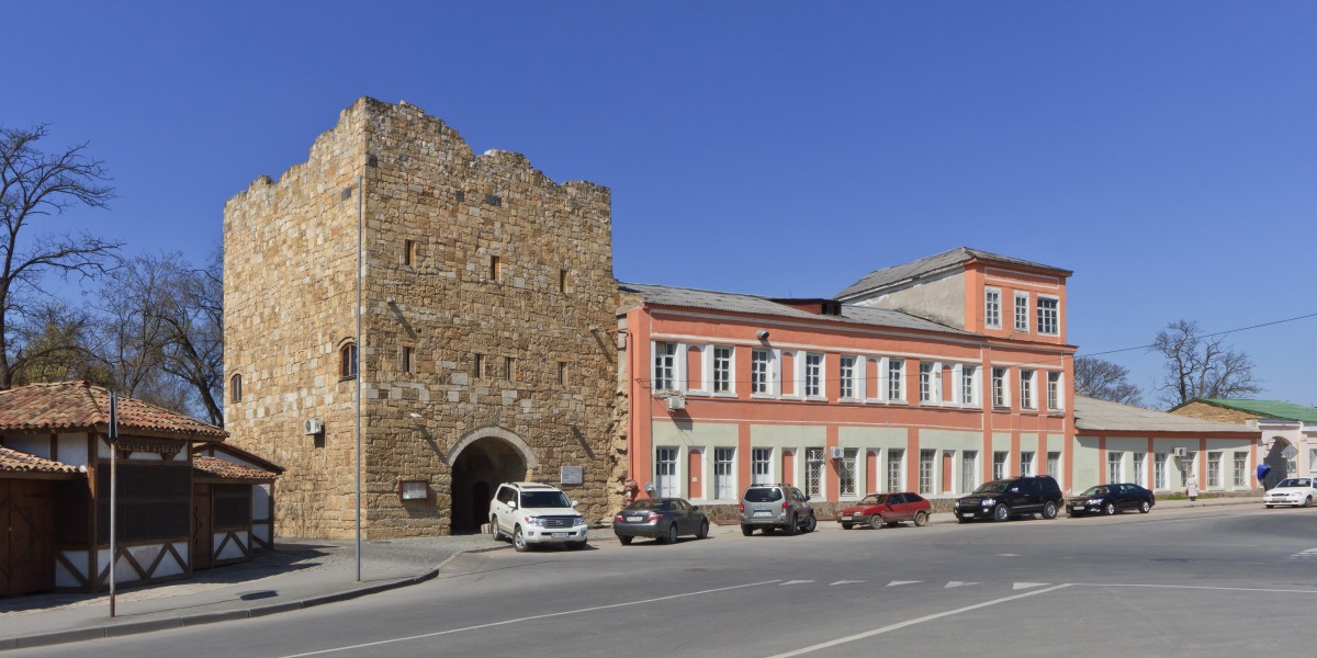 Eupatoria 04-14 img14 Old city tower