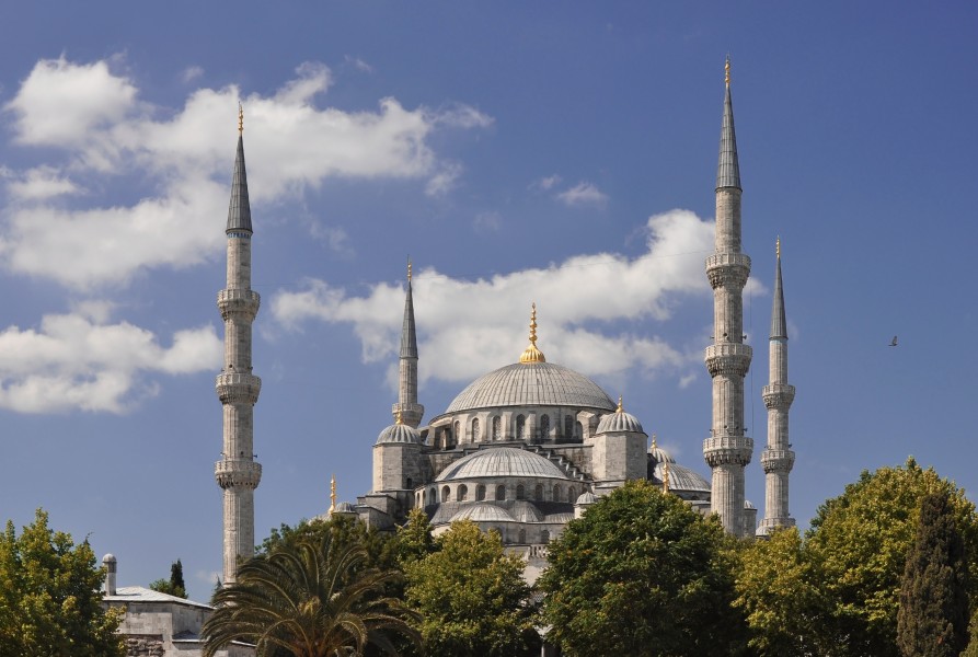 Exterior of Sultan Ahmed I Mosque in Istanbul, Turkey 003