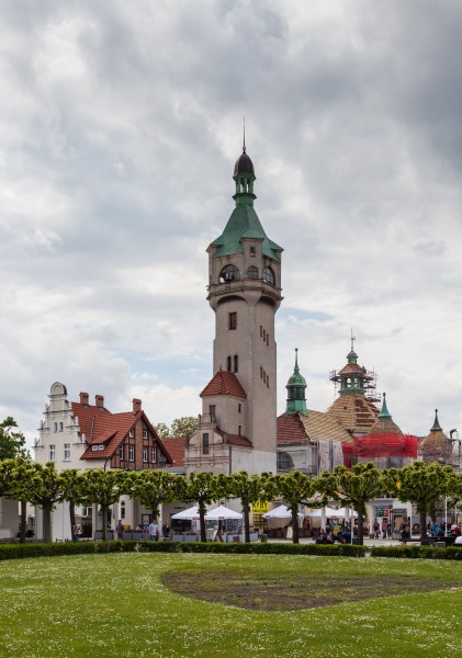 Faro, Plaza Zdrojowy, Sopot, Polonia, 2013-05-22, DD 02