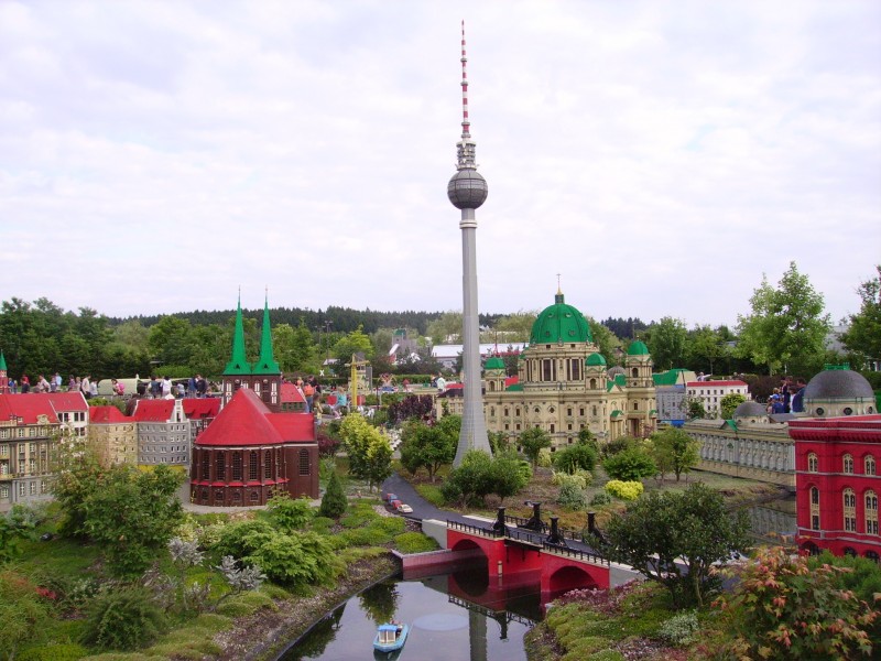 Fernsehturm Legoland 01