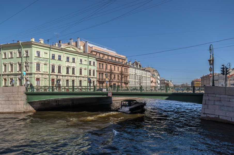 Fonarny Bridge SPB 01